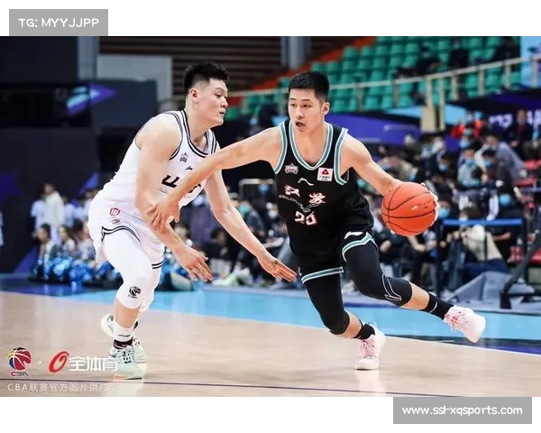 上海男篮引入张镇麟崔晓龙实力大增 新赛季竞争力显著提升